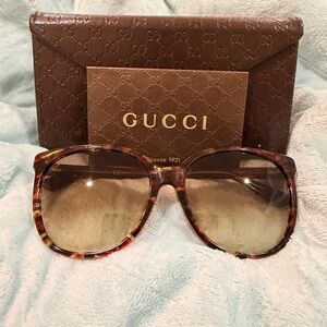 Gucci Women's Brown Tortoise Sunglasses